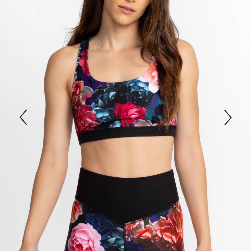 JOHNNY WAS BEE ACTIVE REVERSIBLE SPORTS BRA